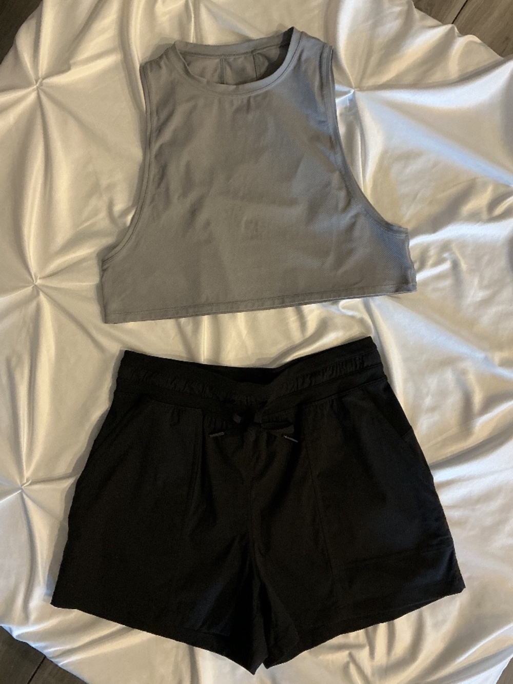 Lululemon Dance Studio High-Rise Shorts W/ Grey Lululemon Tank